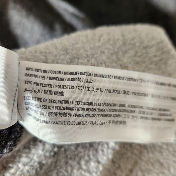 ABERCROMBIE & FITCH Gray charcoal crewneck sweater Size M - Picture 5 of 5